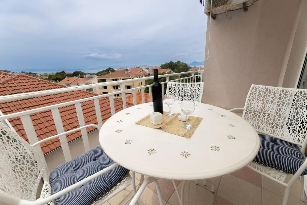 Smile Beach Family Apartment Makarska